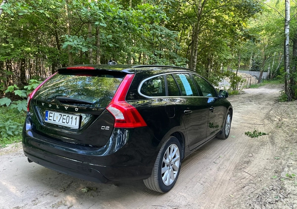 Volvo V60 cena 49900 przebieg: 163000, rok produkcji 2016 z Łódź małe 67